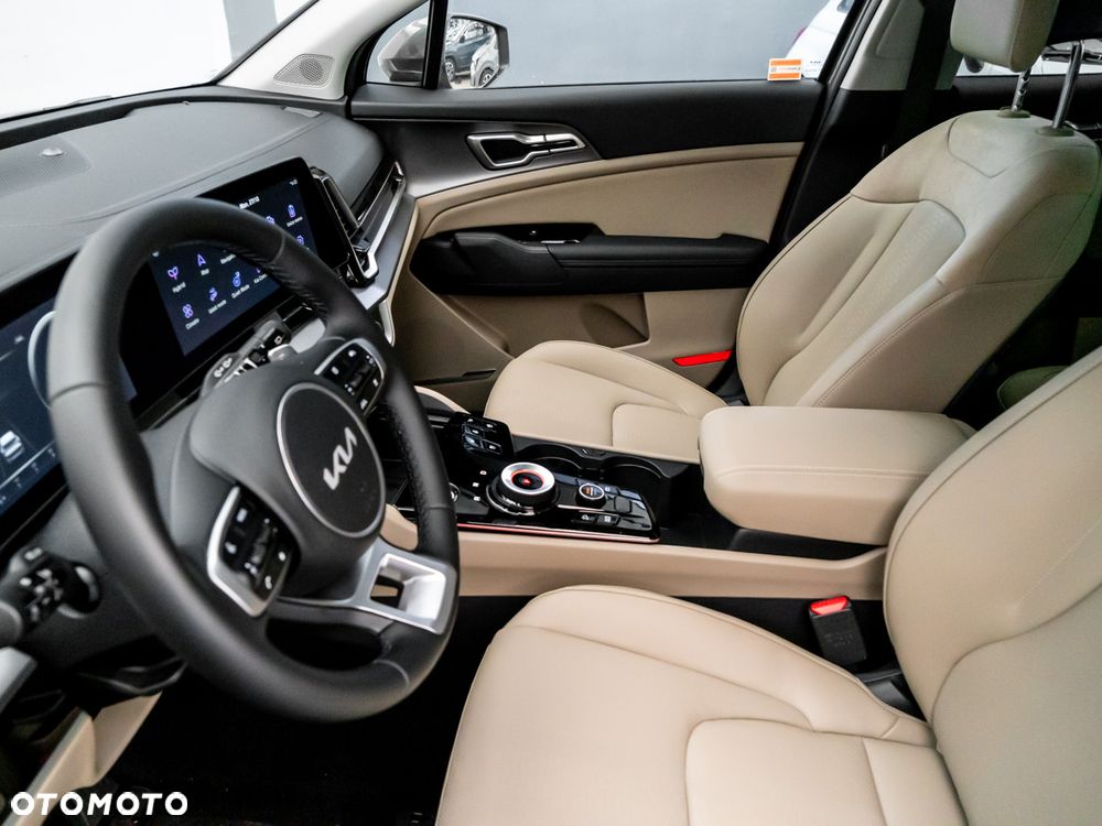 Kia Sportage 1.6 T-GDI HEV Business Line 4WD - 24