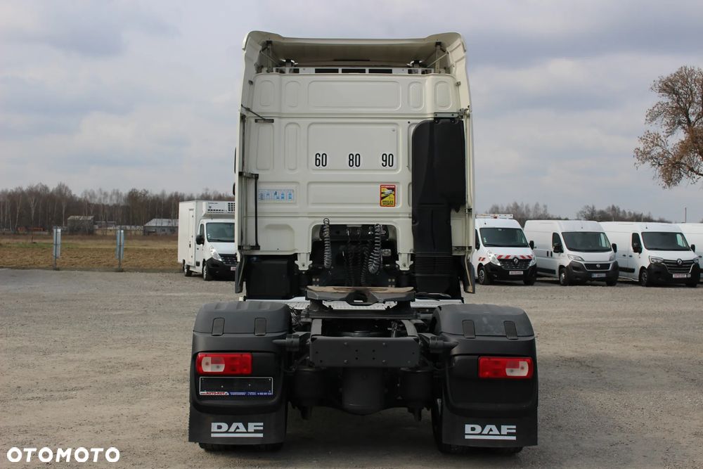 DAF XF 106.480 / RETARDER /LODÓWKA /KLIMA POSTOJOWA /OPONY 80%/**SERWIS FR **/ IDEALNY STAN / - 7