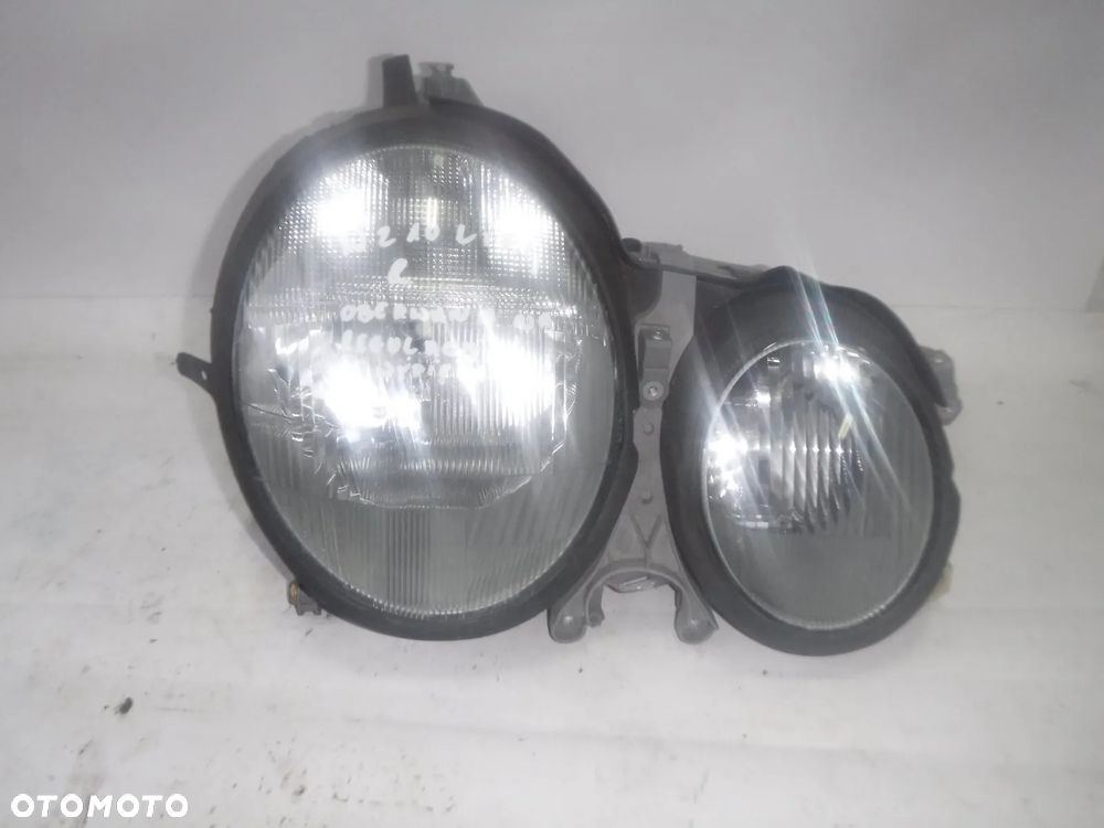 mercedes e klasa w210 lift lampa przód prawa przednia - 1