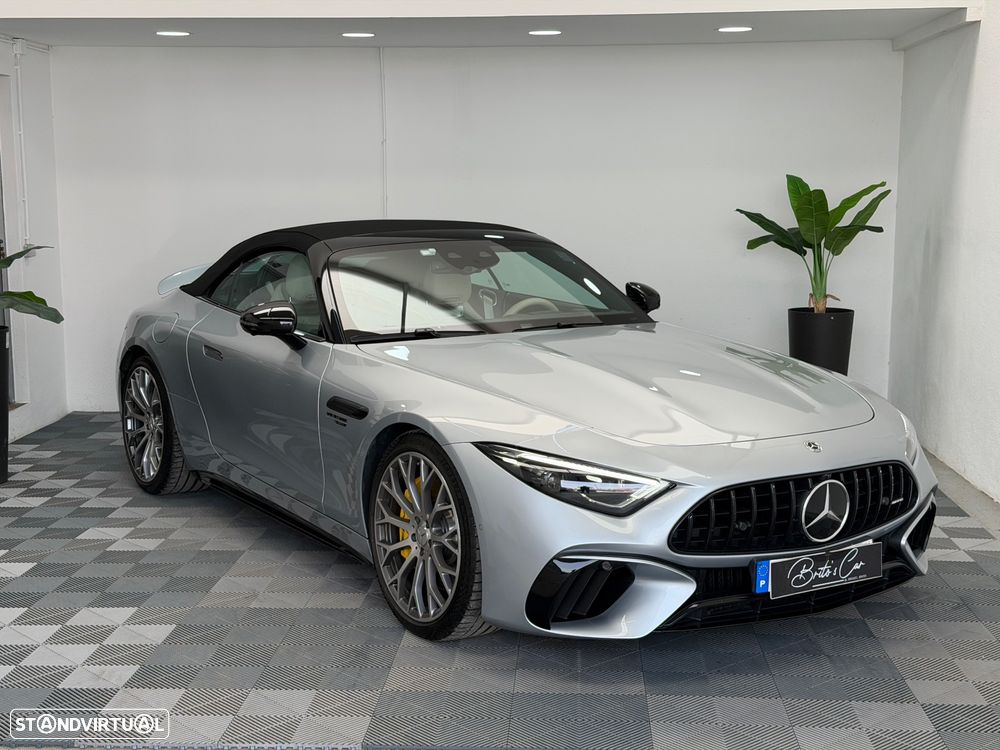 Mercedes-Benz SL 63 AMG 4Matic+ - 27