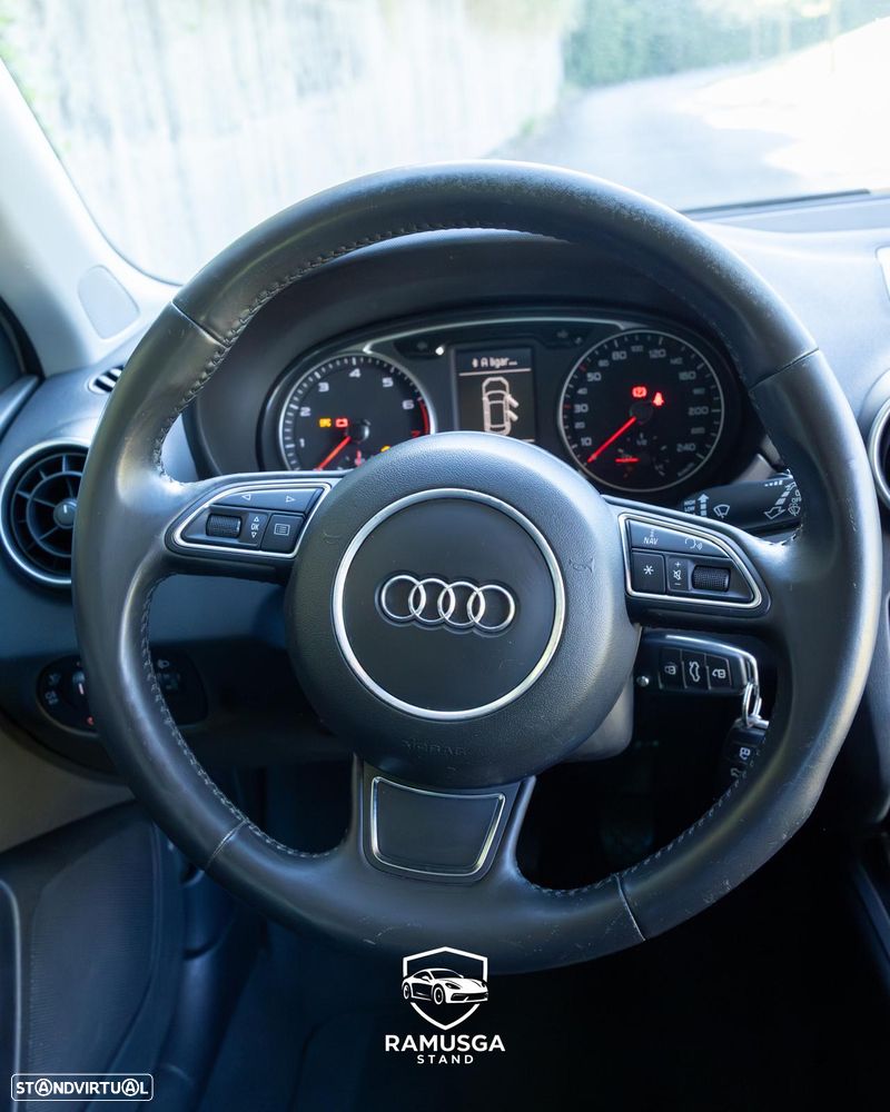 Audi A1 1.2 TFSI Sport - 9