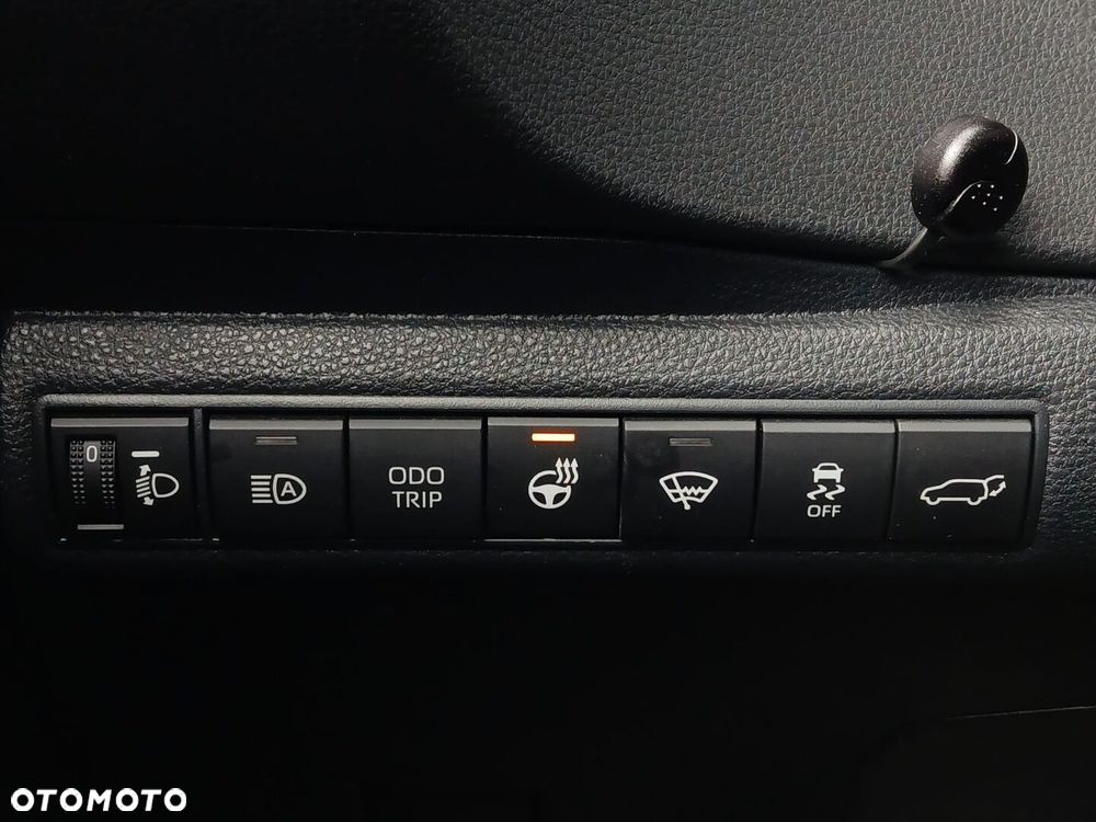 Toyota Corolla - 35