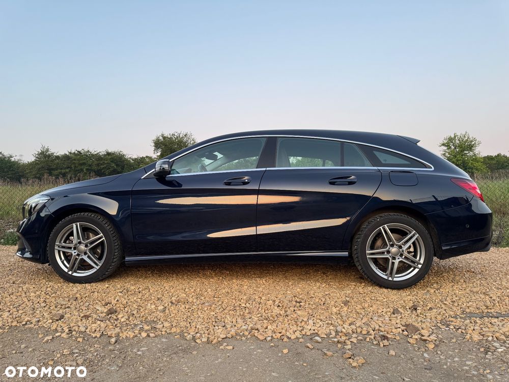 Mercedes-Benz CLA 200 AMG Line - 40