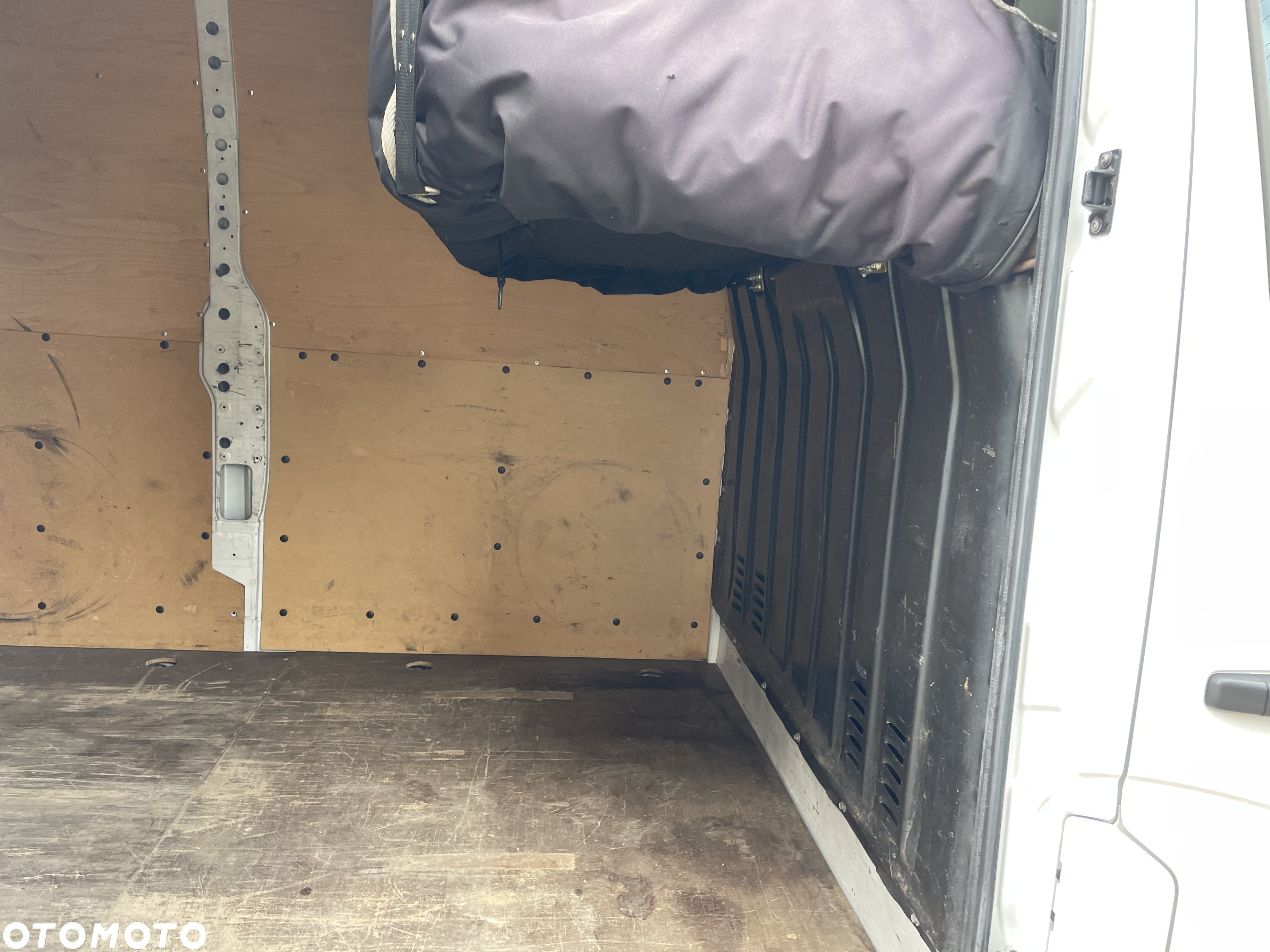 Renault Master L3 H 3 webasto łóżko stan top cena brutto faktura VAT 23% - 28