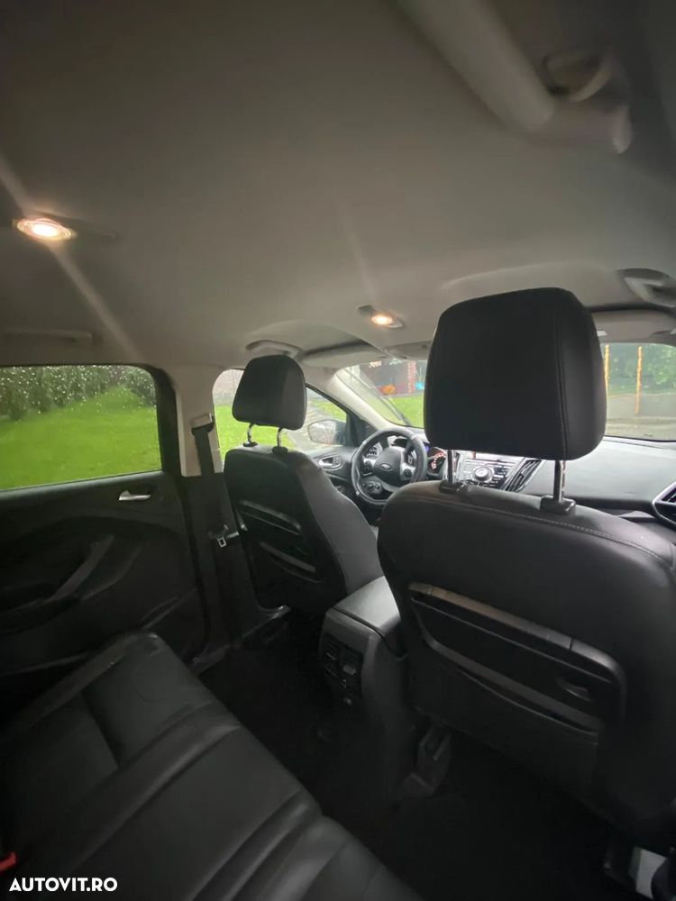 Ford Kuga 2.0 TDCi 4WD Powershift Titanium - 13