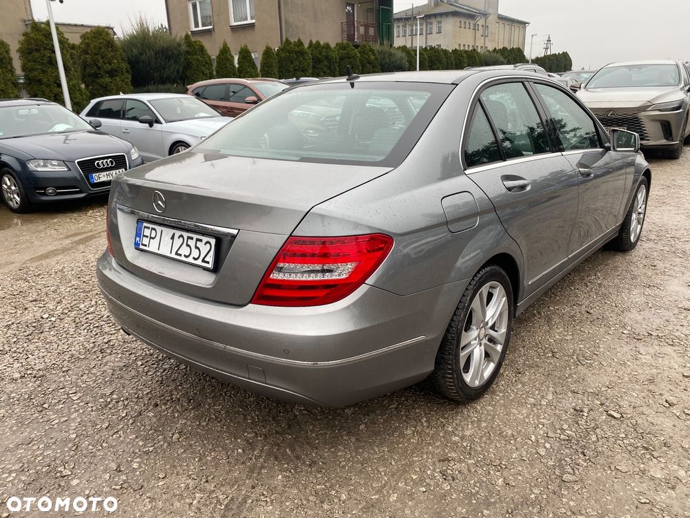 Mercedes-Benz Klasa C 180 (BlueEFFICIENCY) Avantgarde - 6