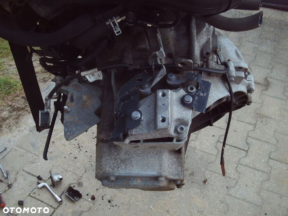 SKRZYNIA BIEGÓW PEUGEOT CITROEN 20EA17 - 1