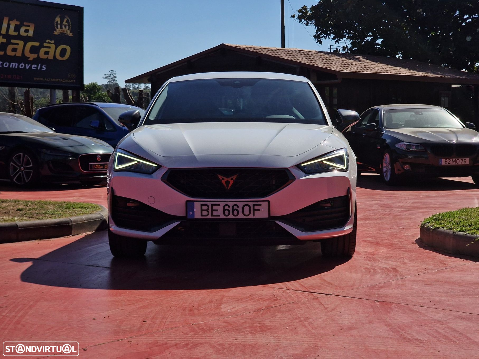 Cupra Leon 1.4 e-Hybrid DSG - 2