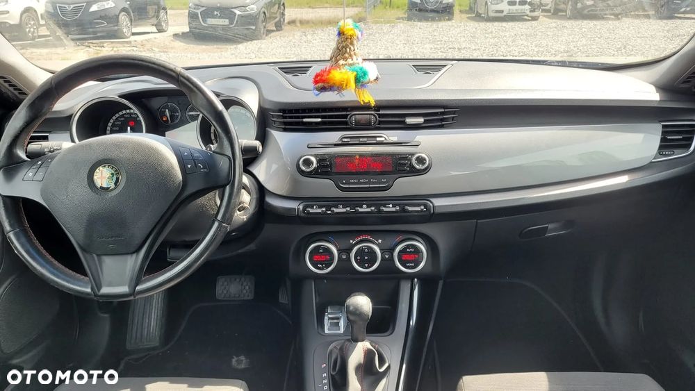 Alfa Romeo Giulietta 1.4 TB MultiAir Distinctive TCT - 9