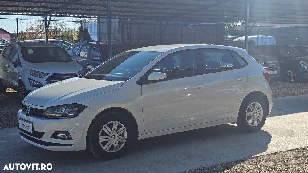 Volkswagen Polo - 2