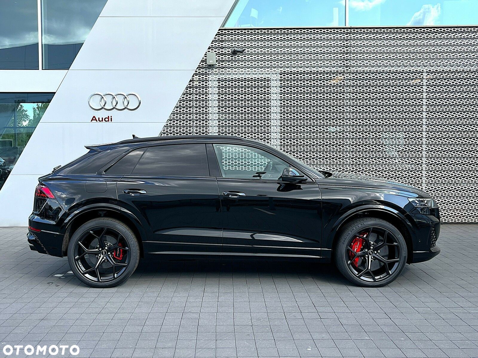 Audi RS Q8 - 1