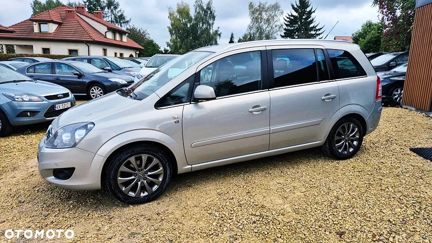 Opel Zafira 1.8 Cosmo EasyTronic EU5 - 27
