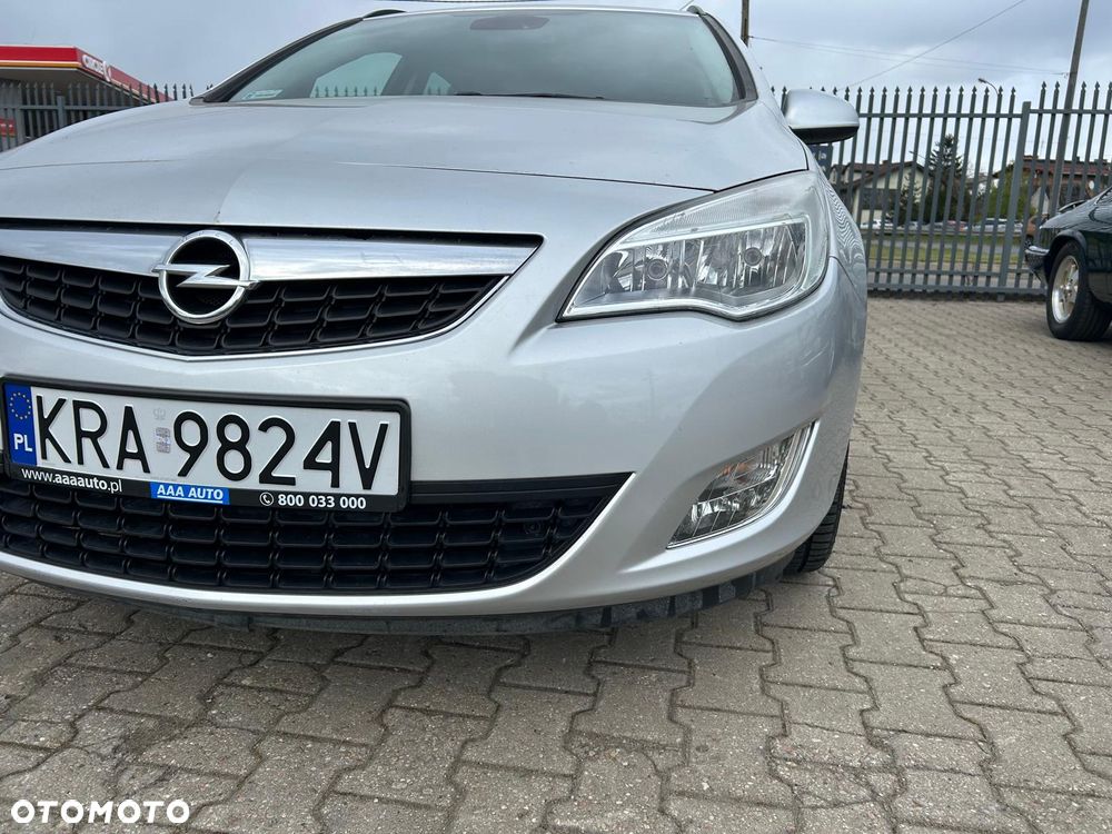 Opel Astra 1.4 T Enjoy - 21