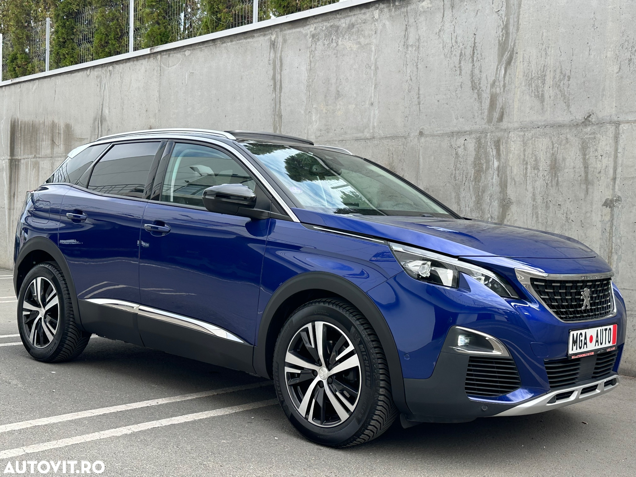 Peugeot 3008 PureTech 130 Stop & Start GPF EAT8 Allure - 14