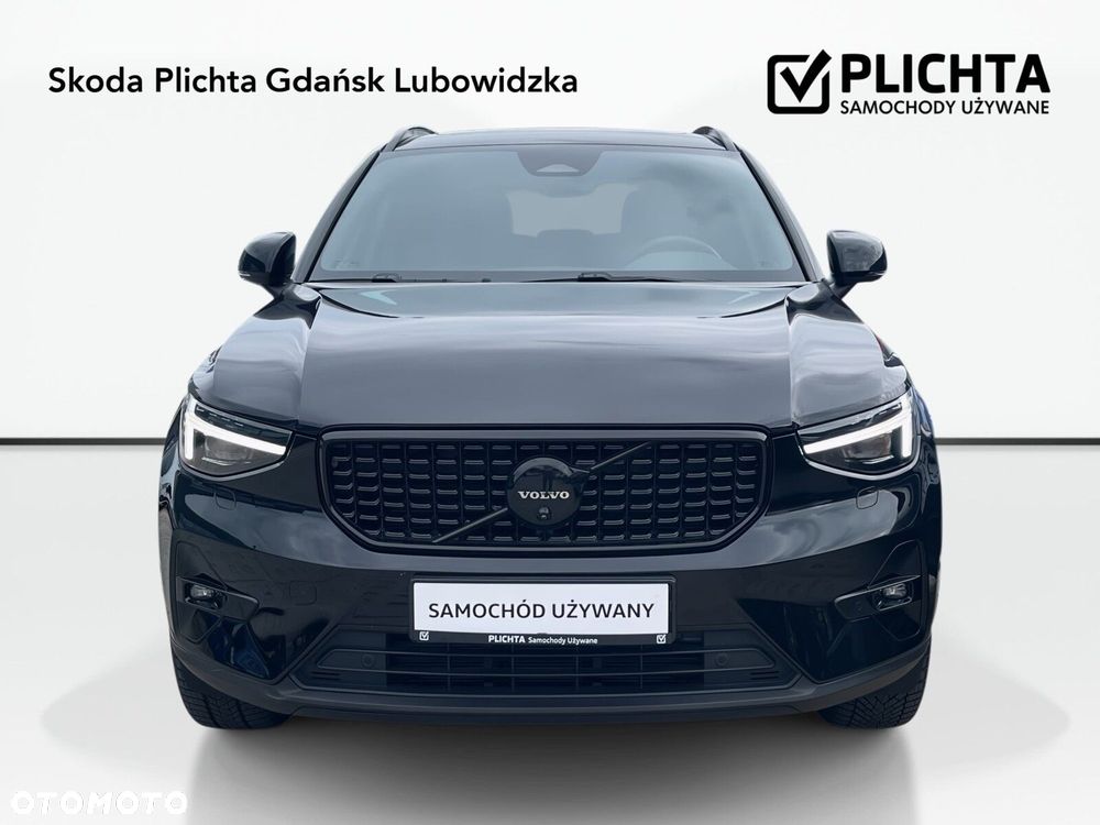 Volvo XC 40 B3 Ultra Dark - 3