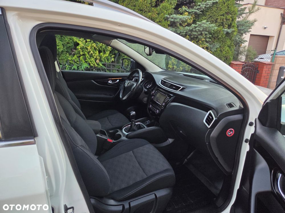 Nissan Qashqai 1.2 DIG-T 360 - 10