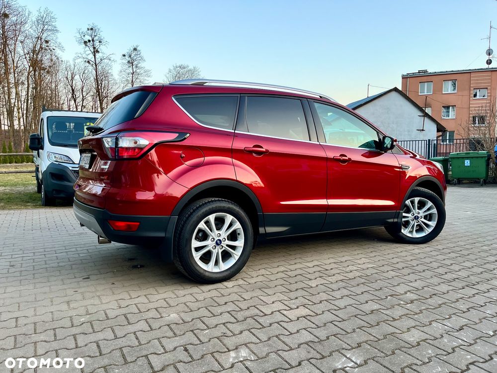 Ford Kuga - 4