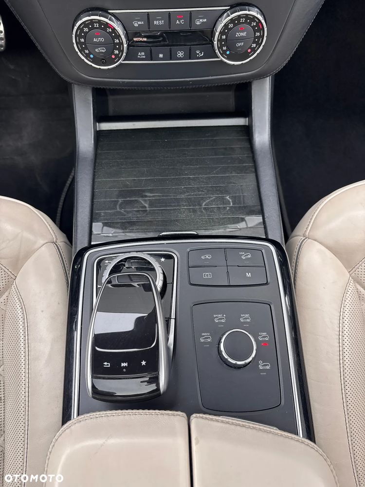 Mercedes-Benz GLE AMG 43 4-Matic - 12