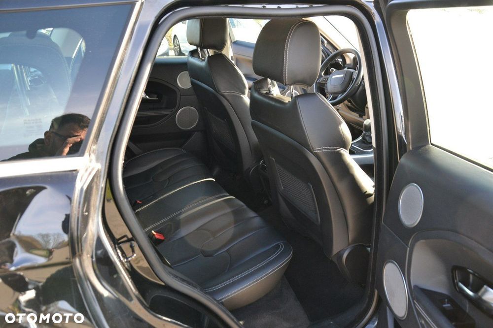 Land Rover Range Rover Evoque - 28