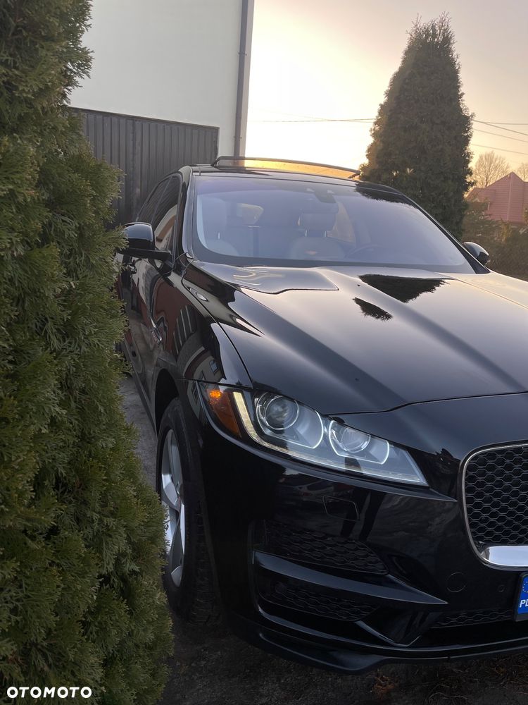 Jaguar F-Pace 35t AWD Prestige - 17