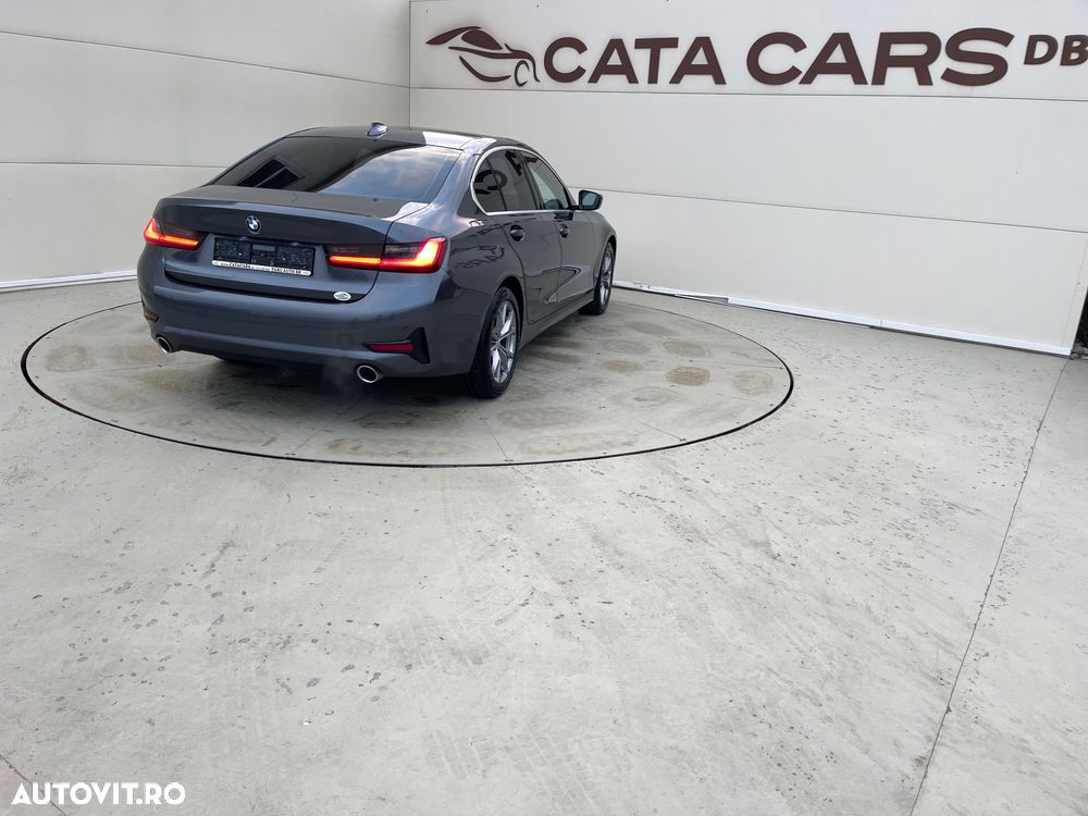 BMW Seria 3 320d AT MHEV - 11