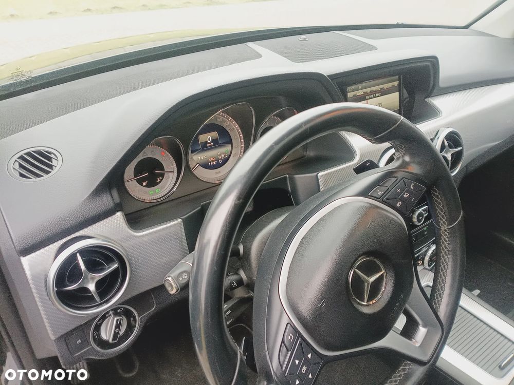 Mercedes-Benz GLK - 18