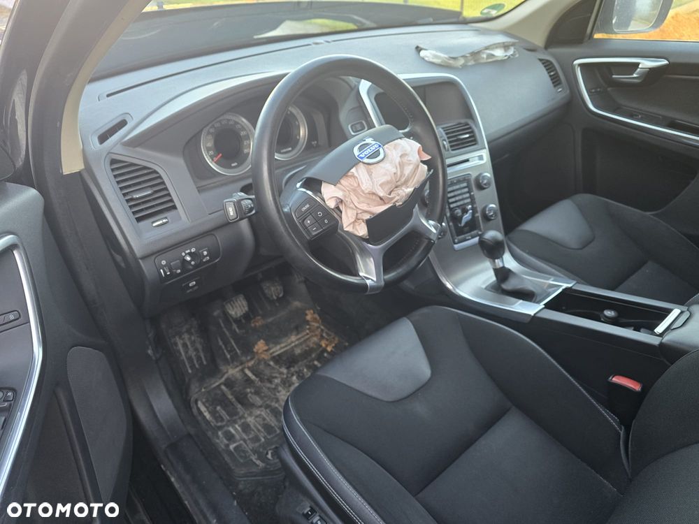 Volvo XC 60 DRIVe Momentum - 15