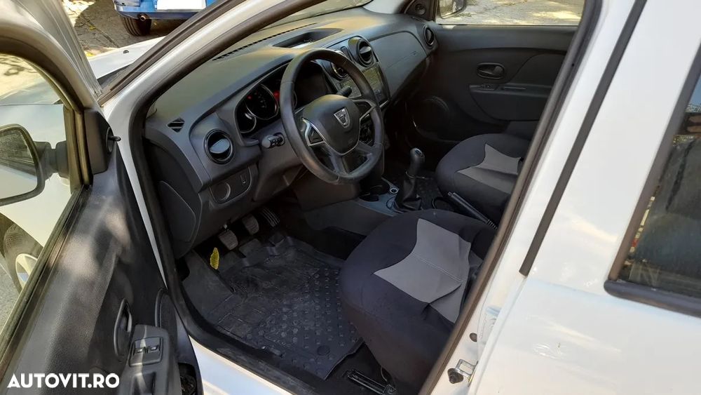 Dacia Logan - 8
