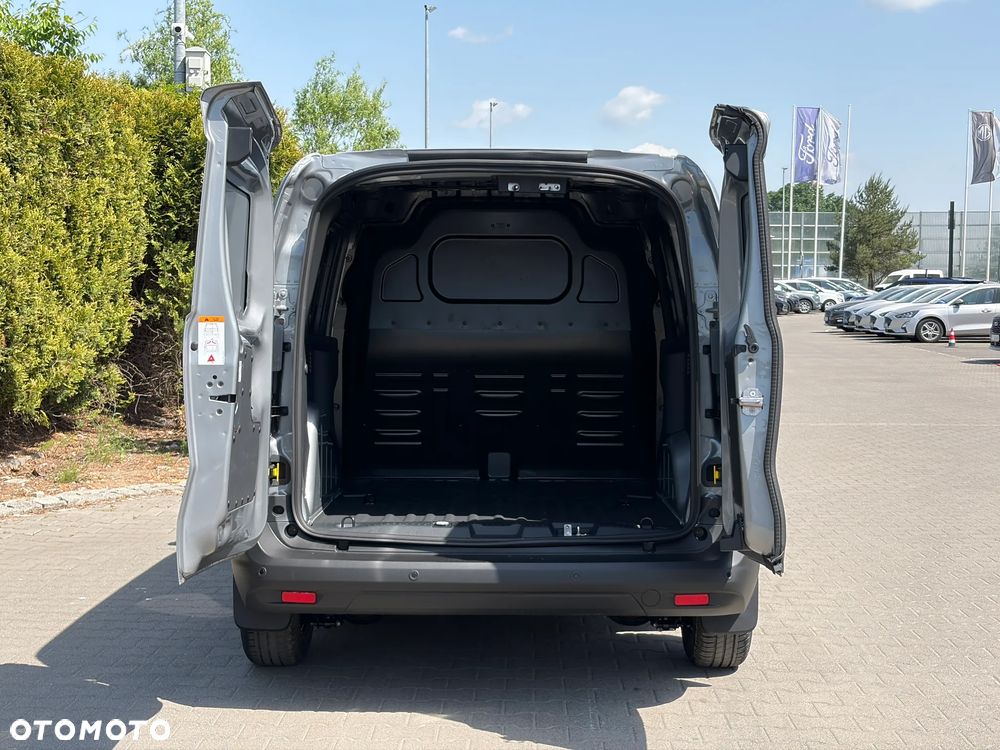 Ford Transit Courier - 6