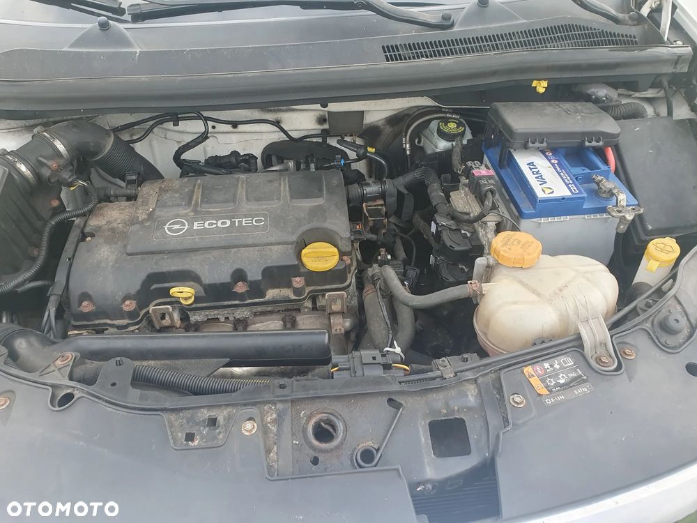 Opel Corsa - 4