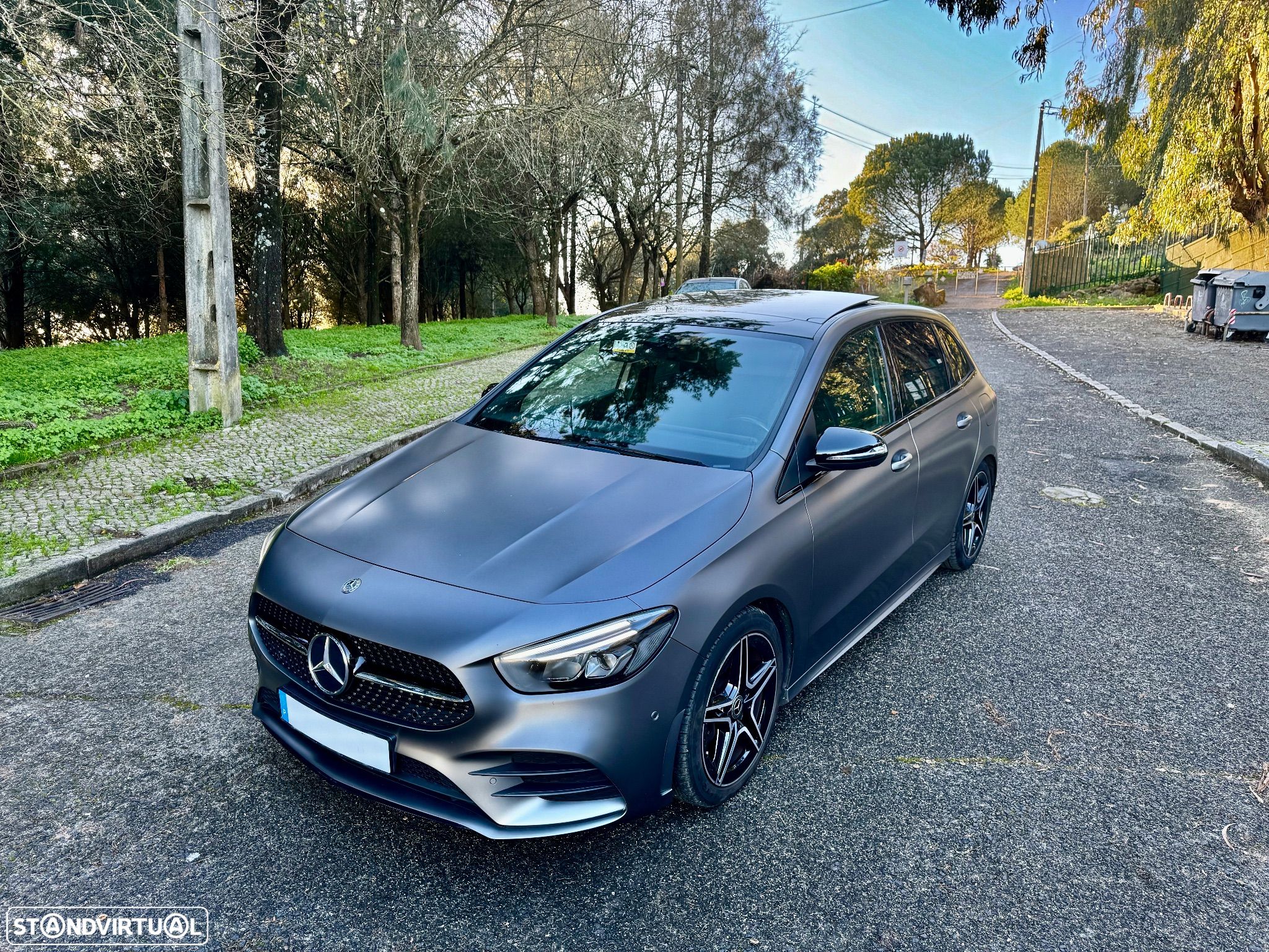 Mercedes-Benz B 180 d 7G-DCT AMG Line - 1