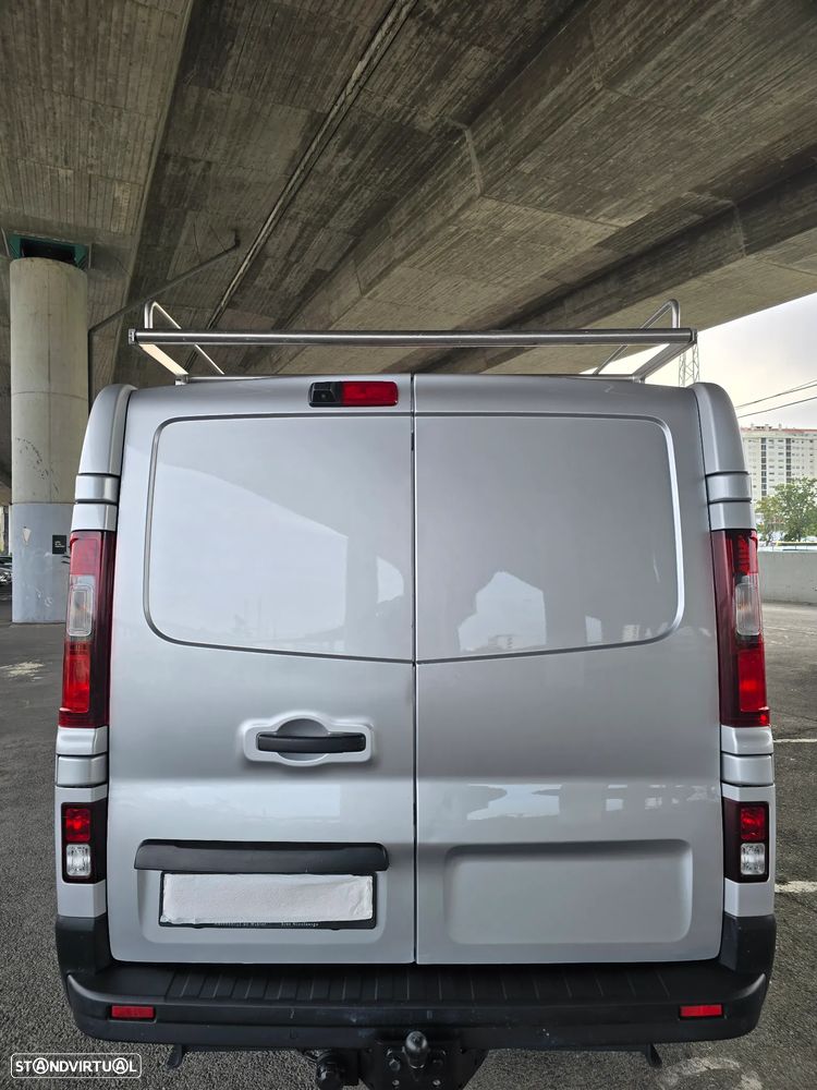 Renault Trafic - 13