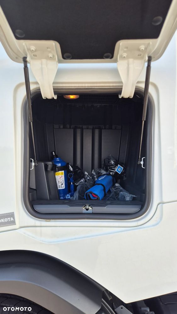 DAF XD 450 FAN (6x2) - 12