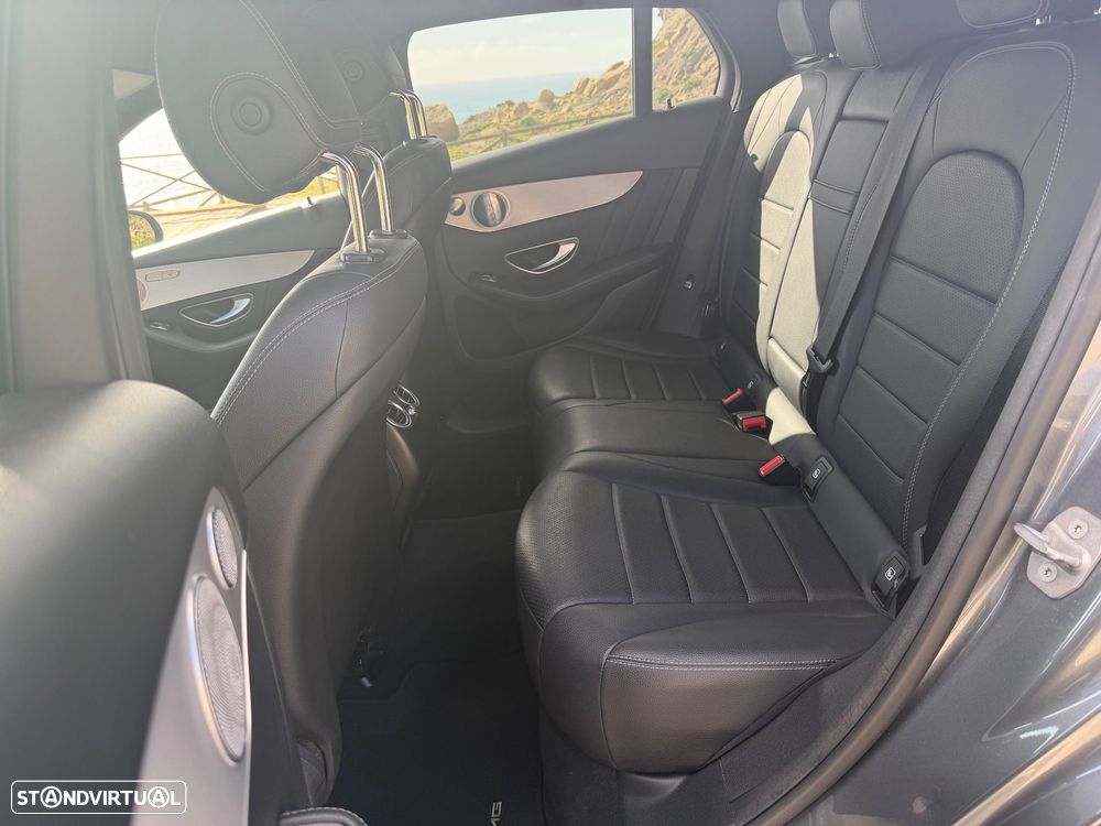 Mercedes-Benz GLC 250 d Coupé AMG Line 4-Matic - 4