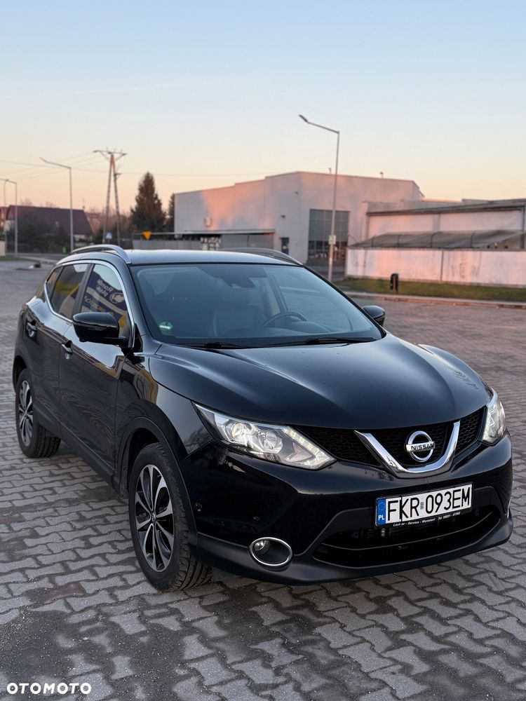 Nissan Qashqai 1.6 DCi Xtronic TEKNA - 1