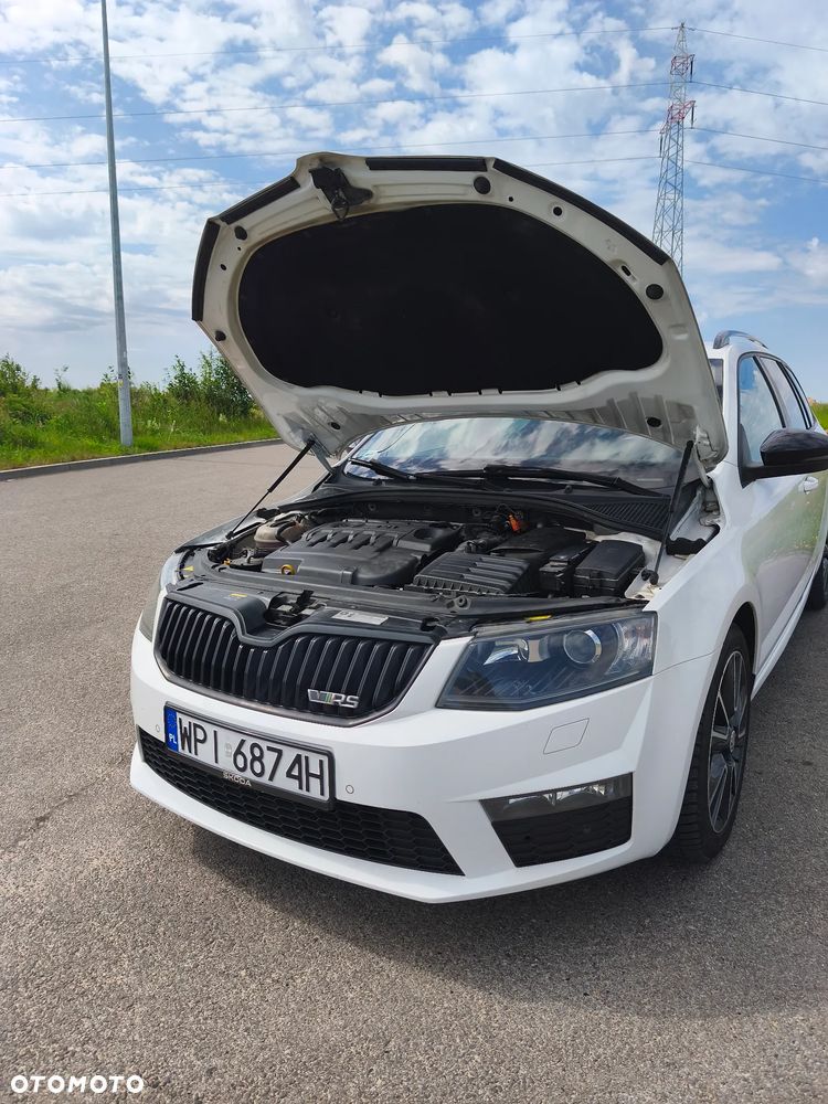 Skoda Octavia 2.0 TDI RS - 7