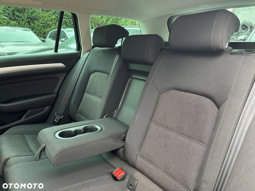 Volkswagen Passat Variant 1.4 TSI BMT ACT Comfortline - 16
