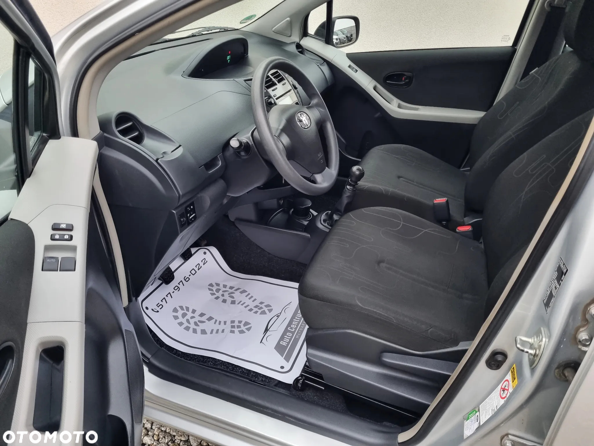 Toyota Yaris 1.33 VVT-i Life - 8