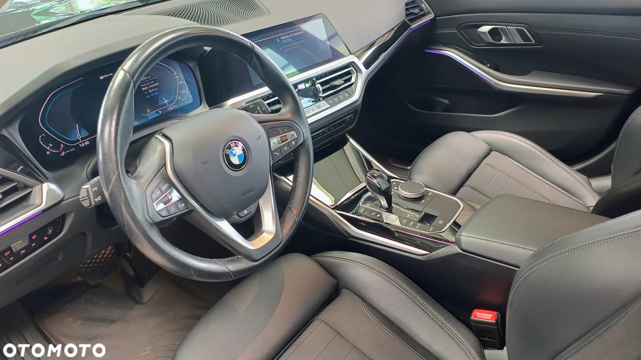 BMW Seria 3 330e Sport Line - 14
