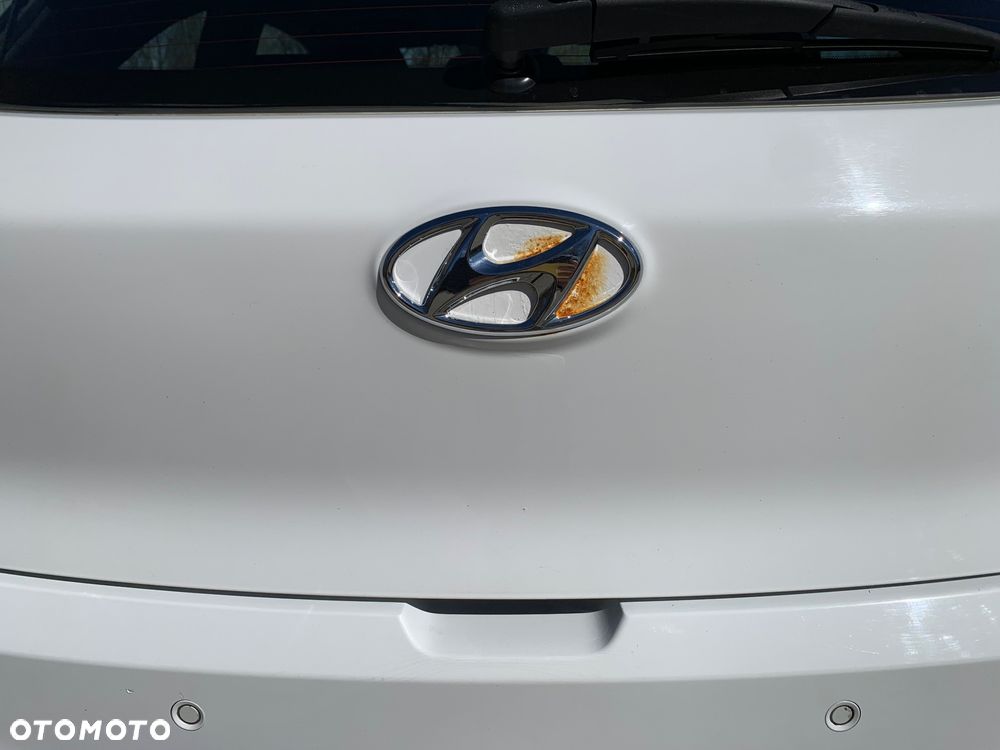 Hyundai i20 - 24