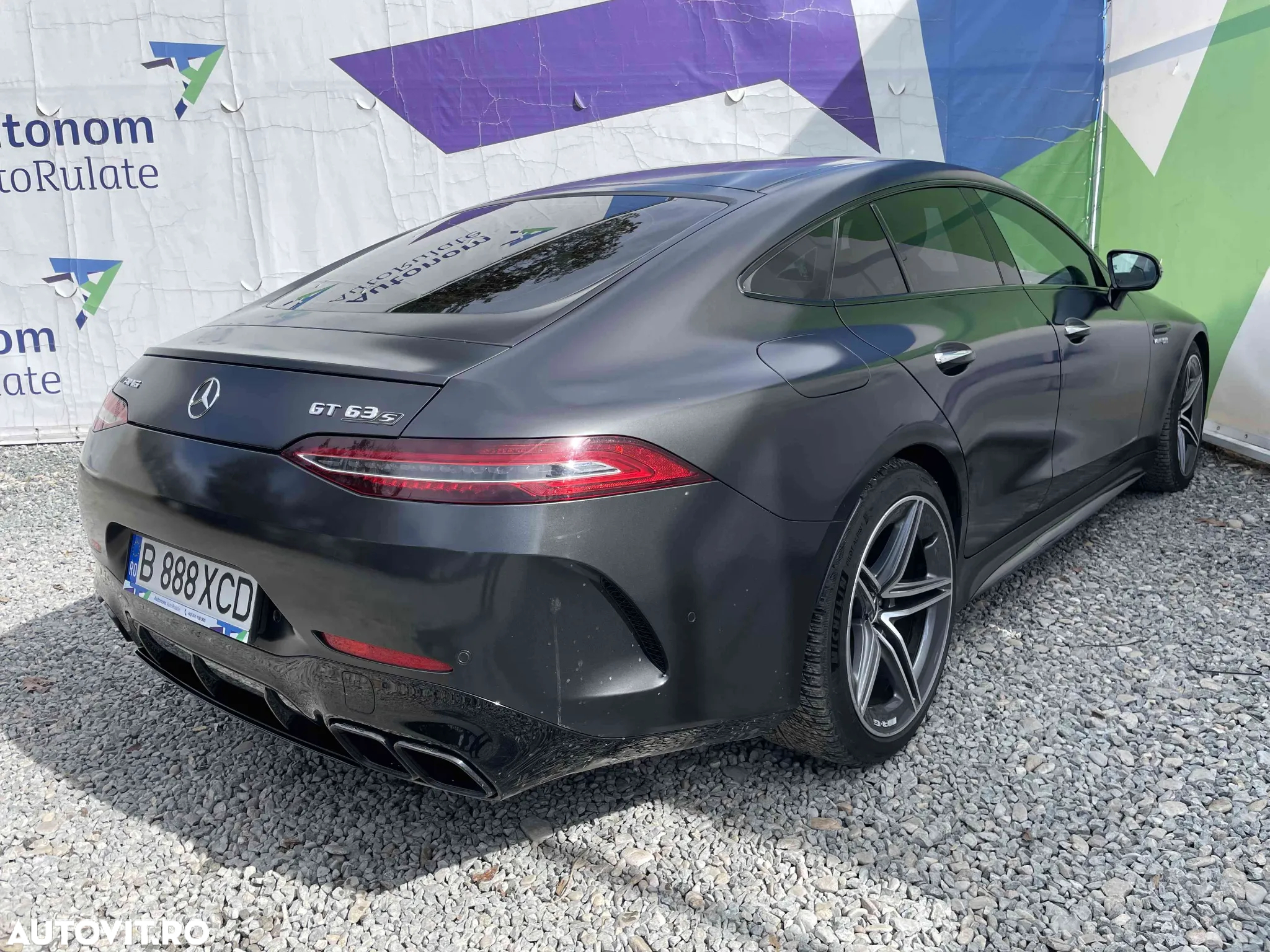 Mercedes-Benz AMG - 5