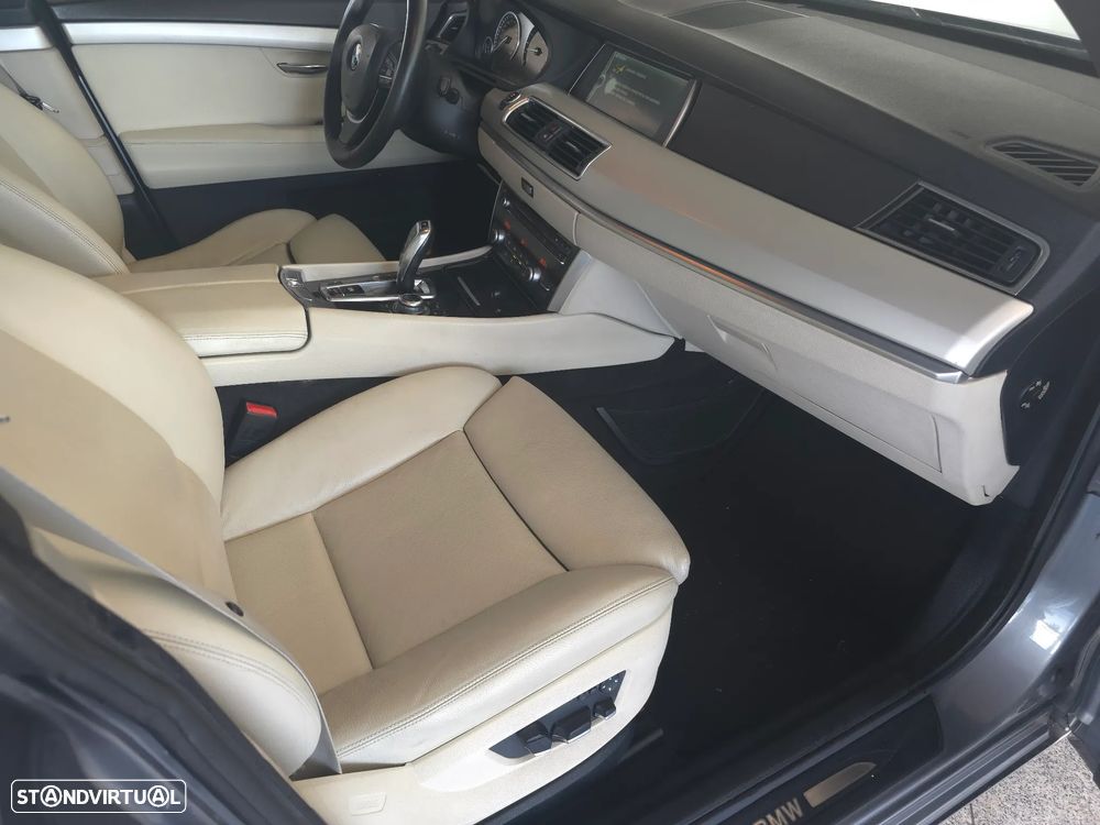 BMW 530 Gran Turismo - 27