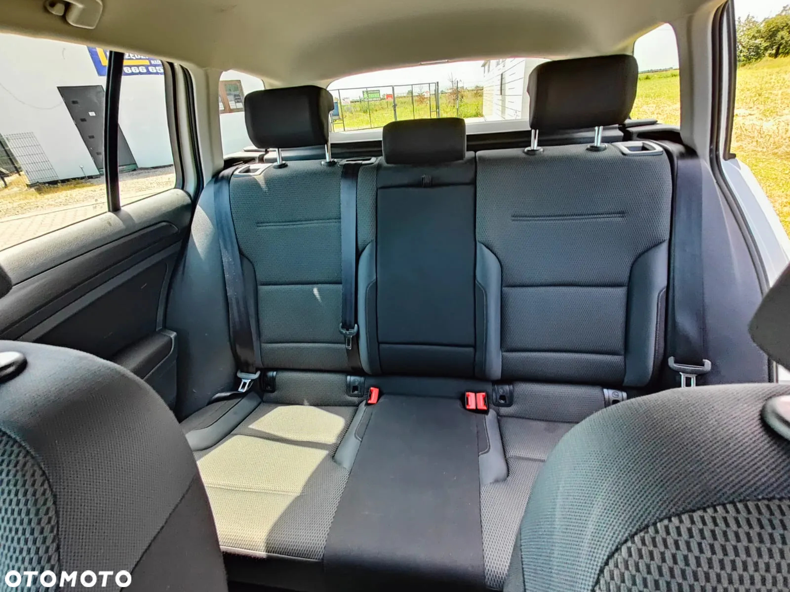Volkswagen Golf VII 1.6 TDI BMT Comfortline - 19