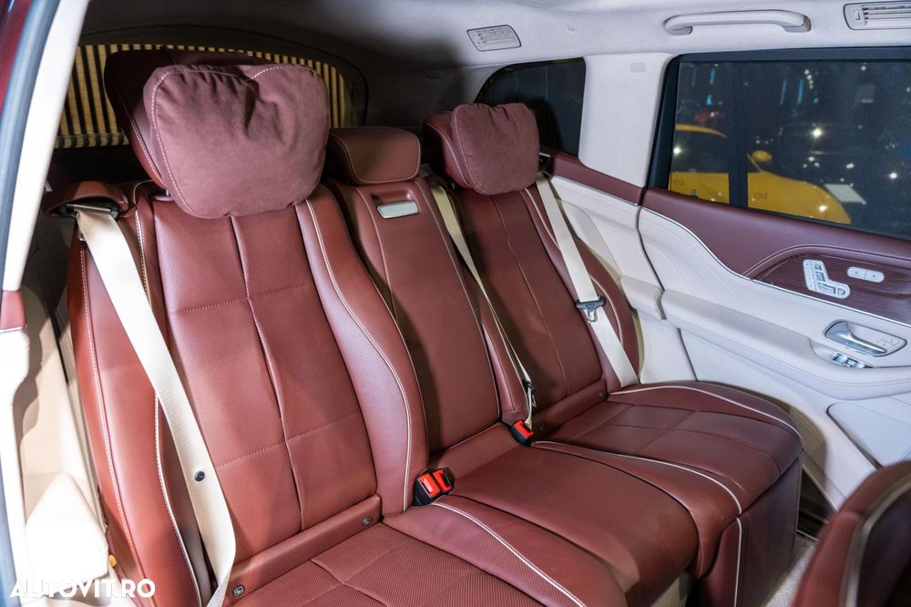 Mercedes-Benz GLS - 26