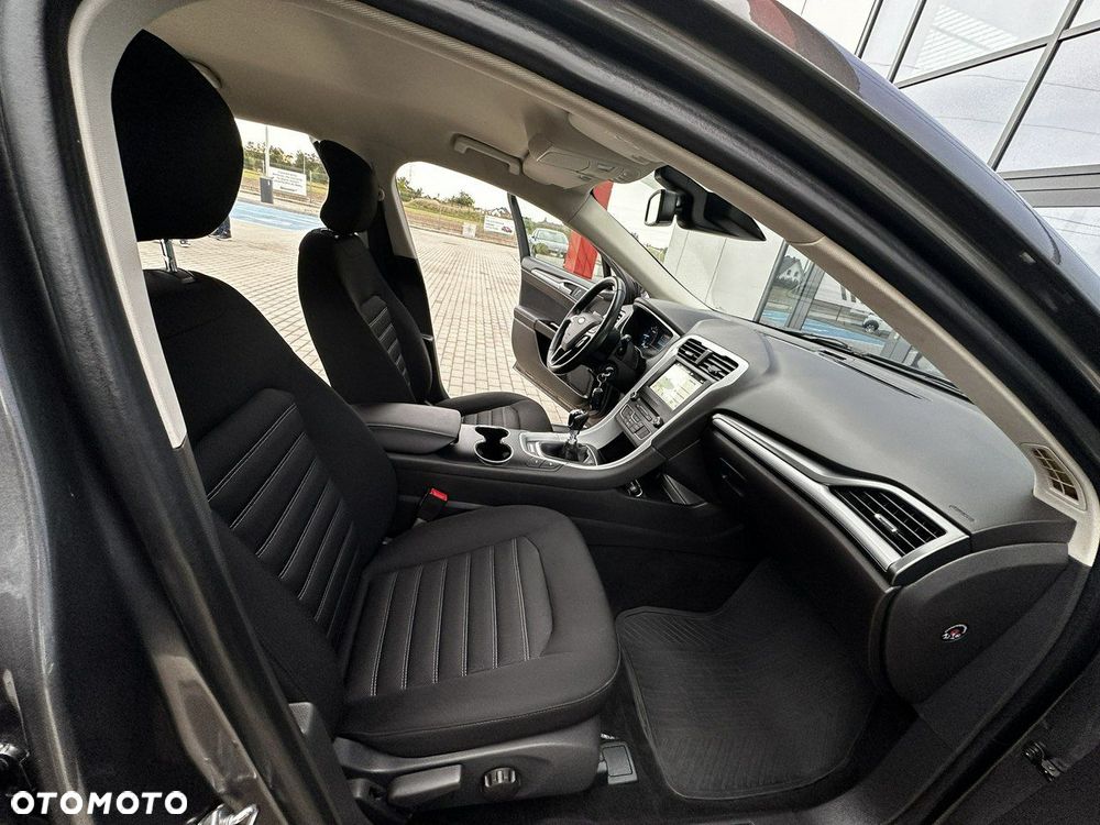 Ford Mondeo 2.0 TDCi Ambiente - 14