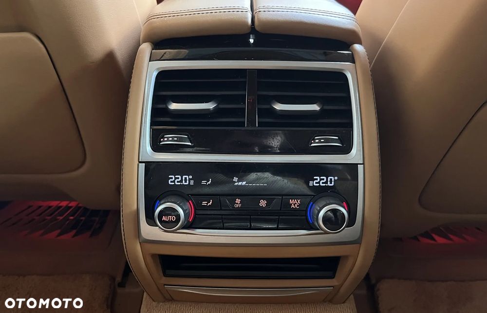 BMW Seria 7 740d xDrive - 20