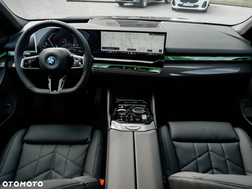 BMW Seria 5 530e PHEV - 6