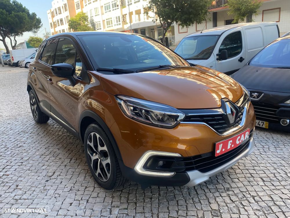 Renault Captur - 16