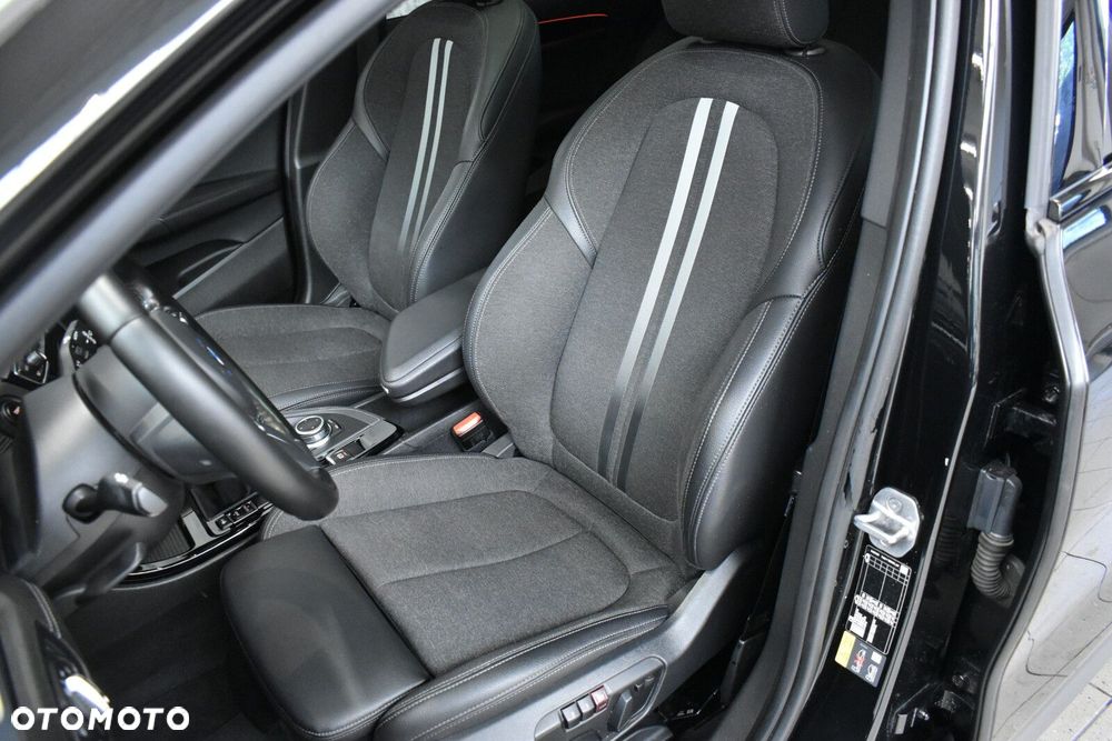 BMW X2 - 10