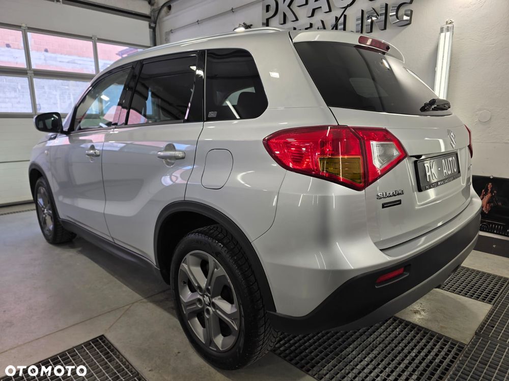 Suzuki Vitara 1.6 (4x4) Allgrip Comfort+ - 12